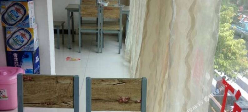 凤凰沱江企业宾馆图片