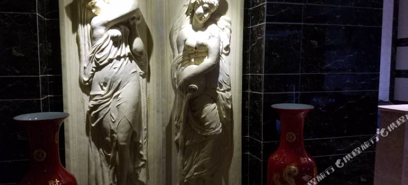 石泉天天商务酒店(汉江石泉古城景区店)图片