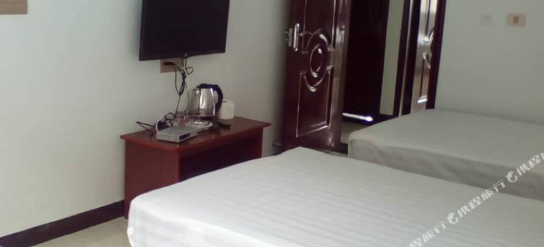 建始小西湖情缘宾馆图片