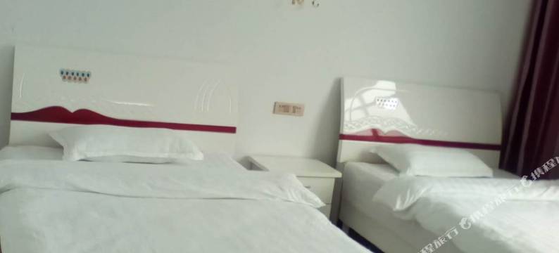 建始小西湖情缘宾馆图片