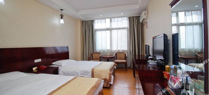 霍山山里红宾馆图片