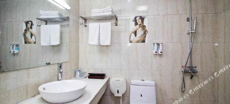 霍山山里红宾馆图片