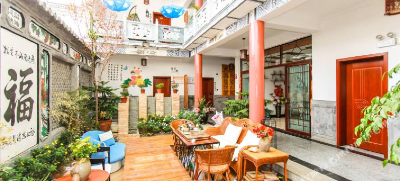 大理聆海阁客栈(洱海才村店)图片