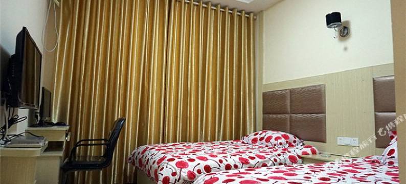 张家界庸城客栈(天门山索道店)图片