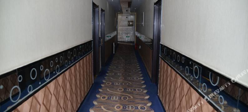 汤原灏盈时尚快捷宾馆图片