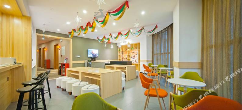 格盟酒店(重庆解放碑步行街洪崖洞店)图片