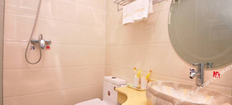 齐洲商务宾馆(济南西站店)图片