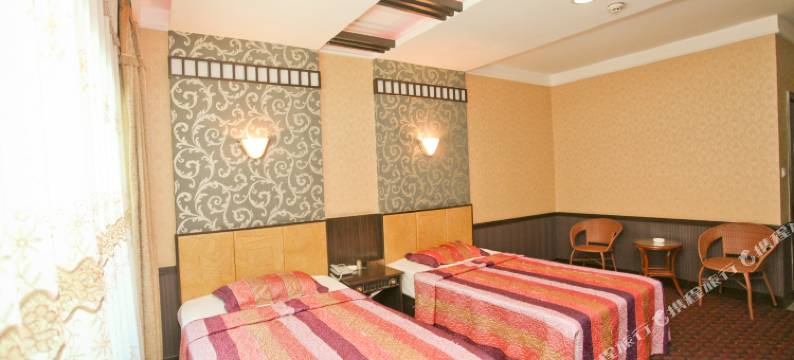 瓦房店长兴大酒店图片