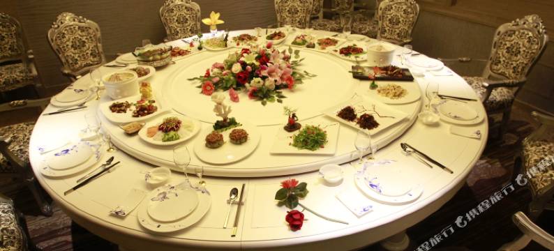 桦南林顿大酒店图片