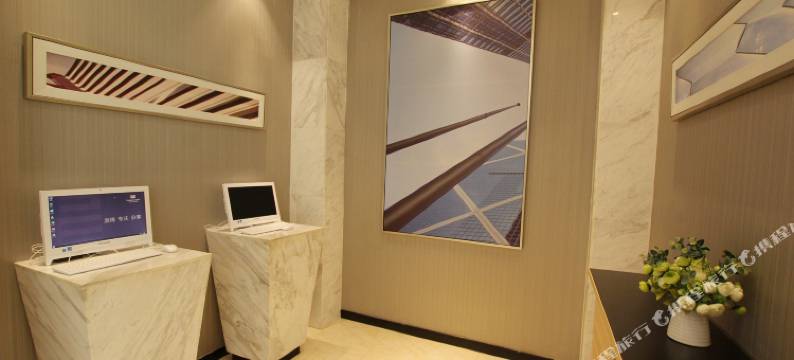 城市便捷酒店(荔浦中心广场店)图片