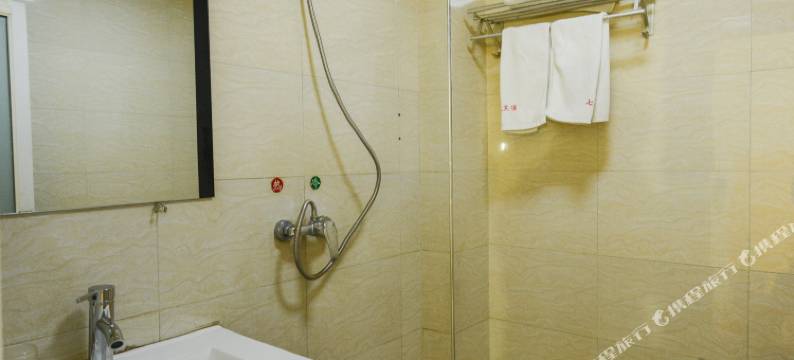 乐平9天宾馆图片