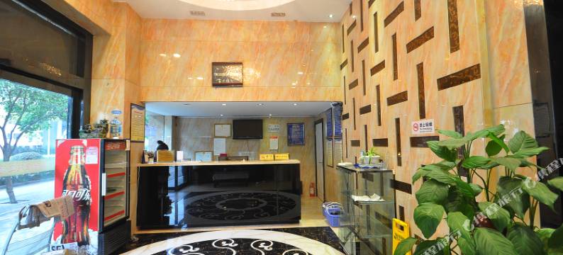 肯定精品酒店(南京虹悦城店)图片