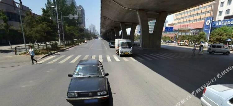 人民大厦酒店(沈阳北站皇姑万象汇店)图片