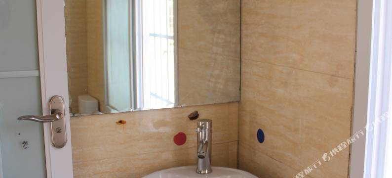 凤凰沱江企业宾馆图片