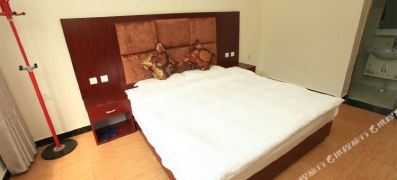 碧峰峡开全山庄图片