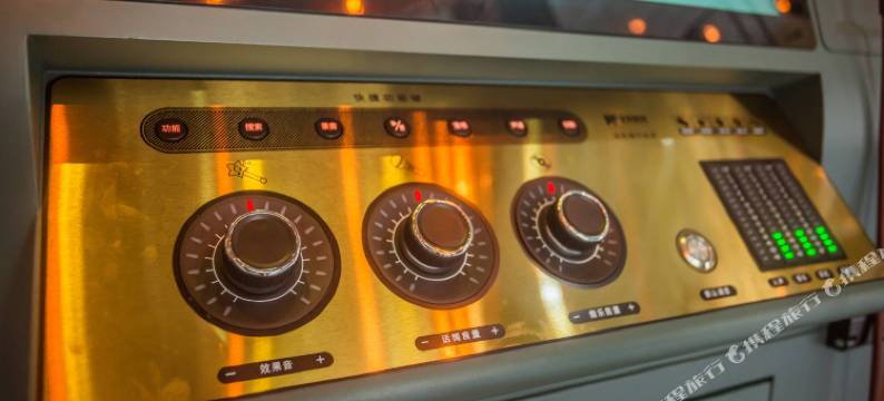 三亚等花儿开艺术民宿图片