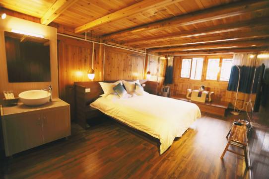 西江千户苗寨乐耘阁私宿客栈