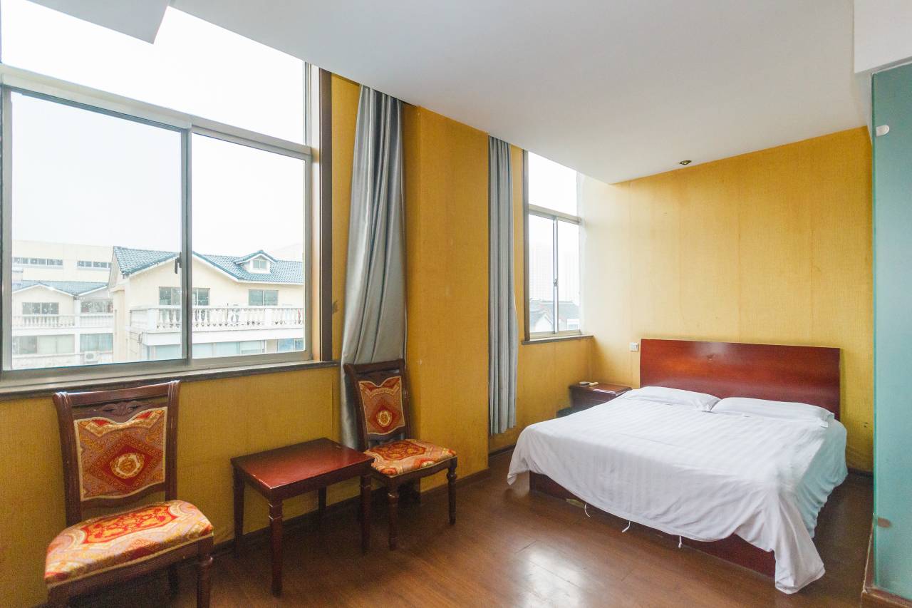 金利酒店(新家桥地铁站店)