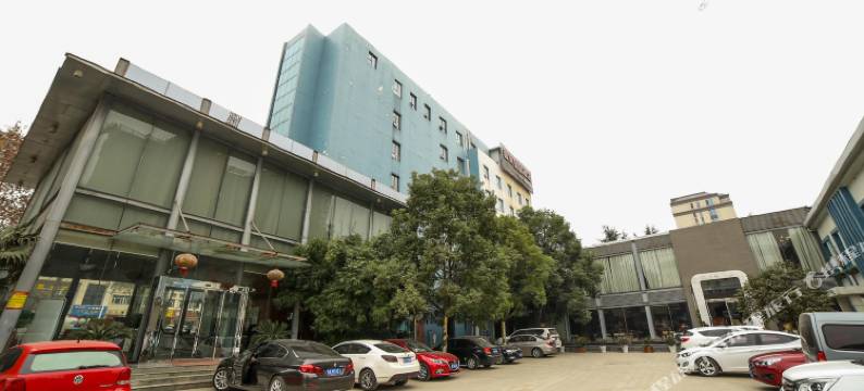 襄阳壹家臻品酒店图片