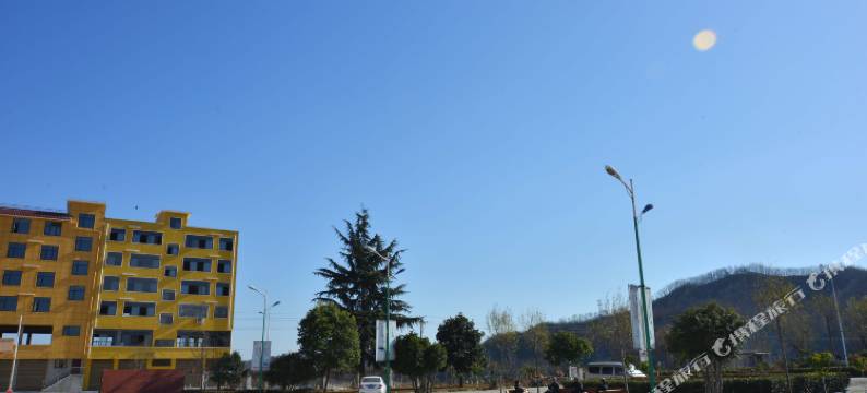 鲁山下汤温泉度假村图片