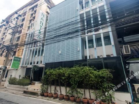 南特拉隆齊酒店