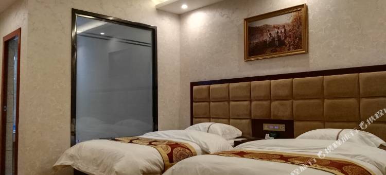 晴隆迪威大酒店图片