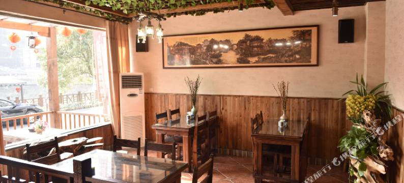 千岛湖湖岸人家图片