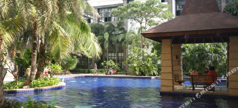 三亚牧海海景民宿(三亚湾海月广场店)图片