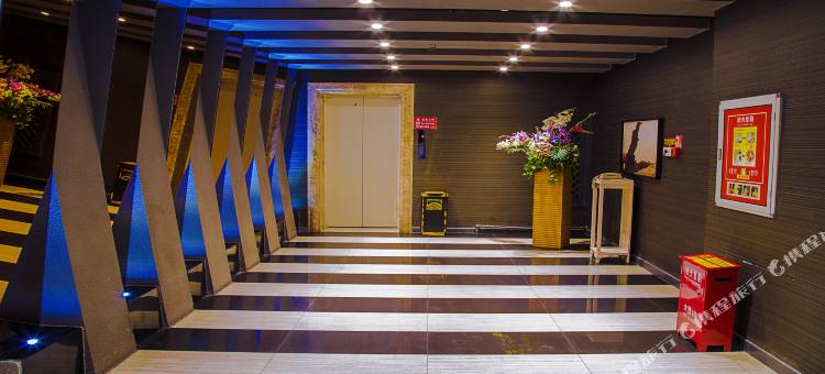 速8酒店(库尔勒石化大道店)图片