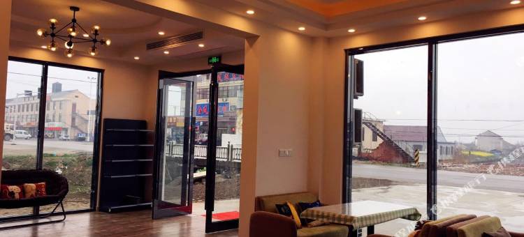 启东爱来客酒店图片