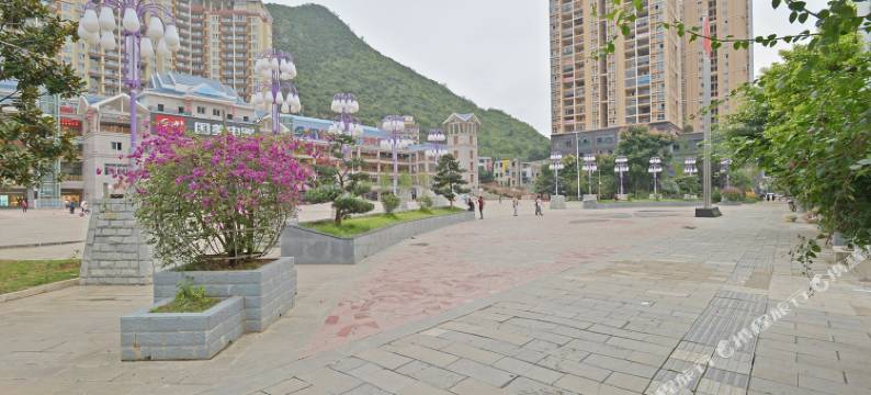 关岭泉悦酒店图片