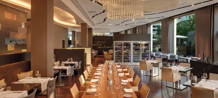 苏黎世大厦万丽酒店(Renaissance Zurich Tower Hotel)图片