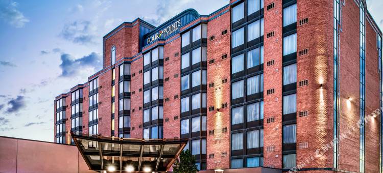 米西索加梅德维尔福朋喜来登酒店(Four Points by Sheraton Mississauga Meadowvale)图片