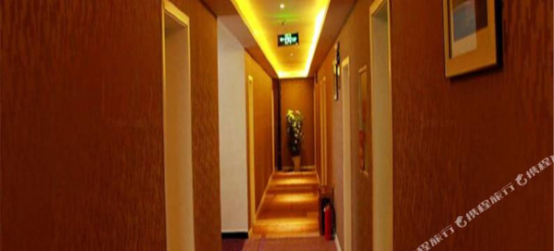 紫宸时尚酒店(镇平建设大道店)图片