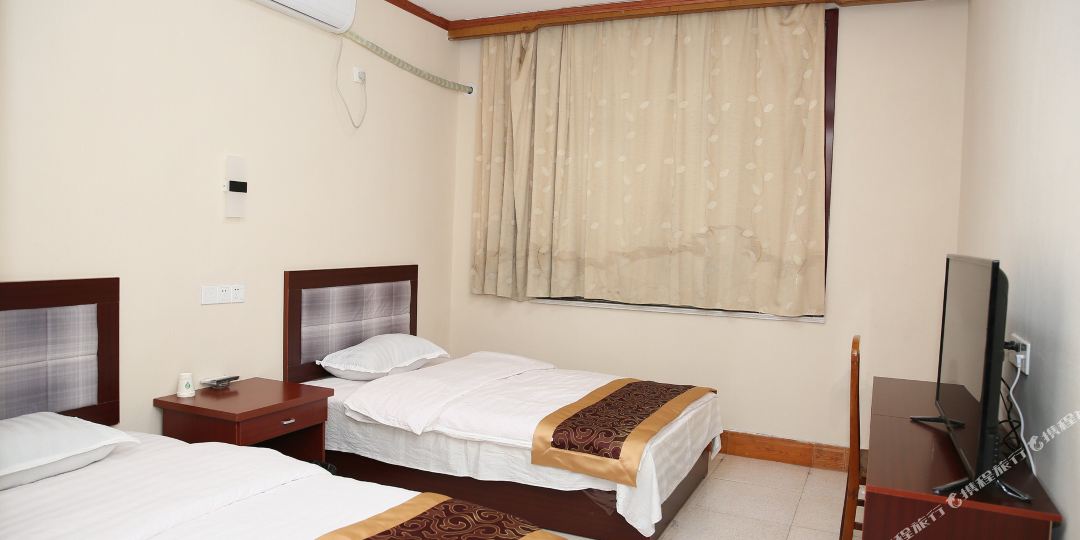 邹城市鹏达宾馆