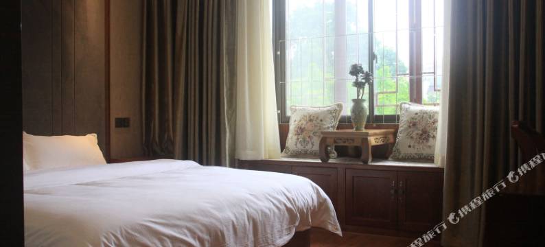 峨眉山廊桥客栈图片