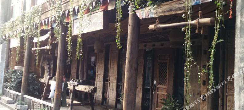 嘉兴华庭电竞旅馆图片