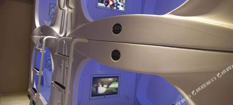 橙舍太空舱旅馆图片