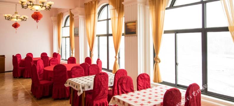 西岭雪山阳光假日酒店图片