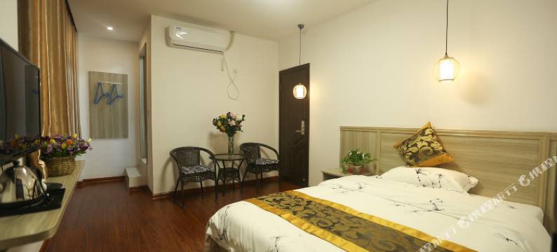 城中小筑度假屋(张家界天门山汽车站火车站店)图片