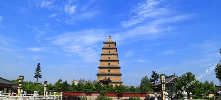 雅居连锁酒店(西安李家村万达店)图片