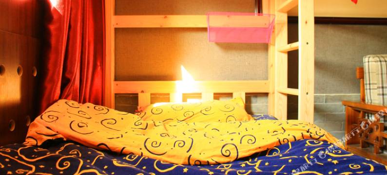 等风来青年旅舍(兰州西客站店)图片