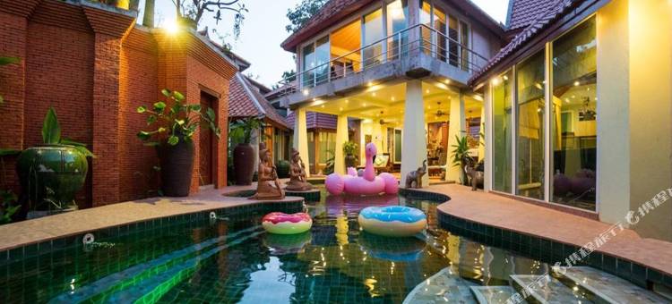 泰国巴厘岛风​​格度假屋(Thai Bali Style Villa)图片