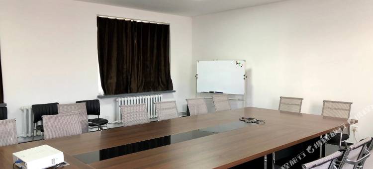 澜庭酒店(呼和浩特火车站店)图片