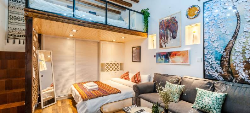 骐寓民宿(上海茂名北路店)图片