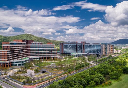 Renaissance Suzhou Taihu Lake HotelHotel Overview