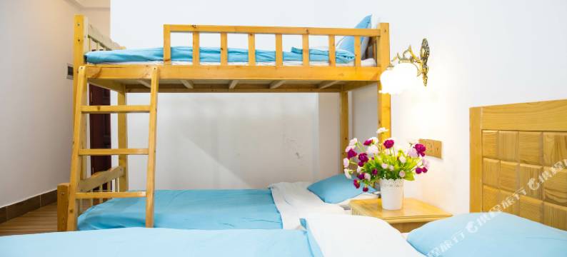 三亚天涯望海听风客栈图片