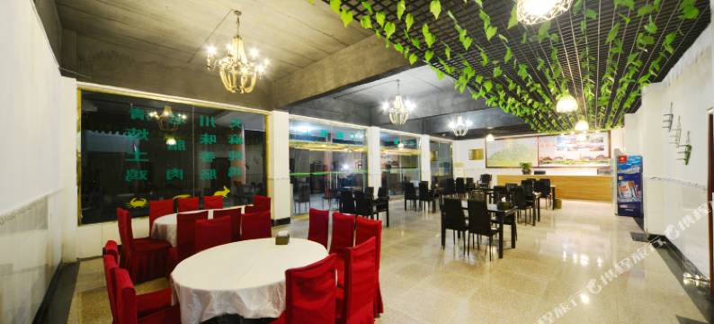 峨眉山翠竹山庄(清音阁景区店)图片