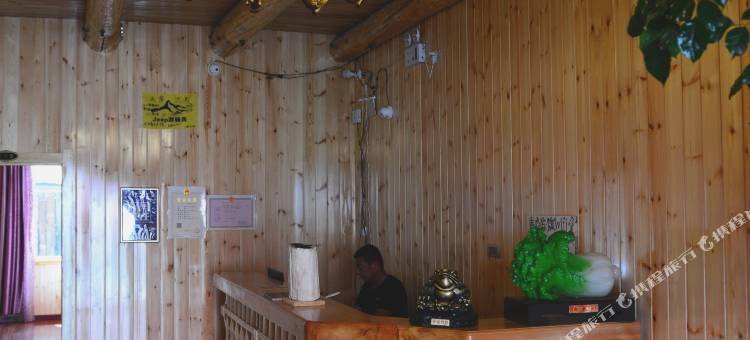 额尔古纳莫尔道嘎青淼宾馆图片