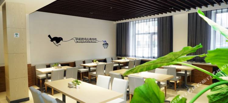 莫泰酒店(哈尔滨会展中心珠江路地铁站店)图片